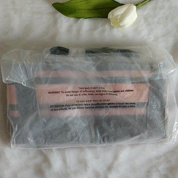 NEW🌺FREE🛍️🌺 BEAUTIFUL MICHAEL KORS TOTES.nwt - Picture 7 of 8